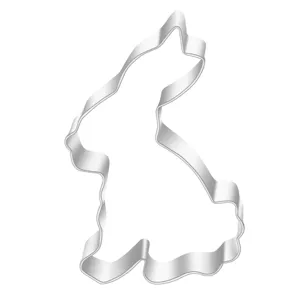 Stainless steel rabbit shape cookie cutter detail, perfect for baking animal cookies.