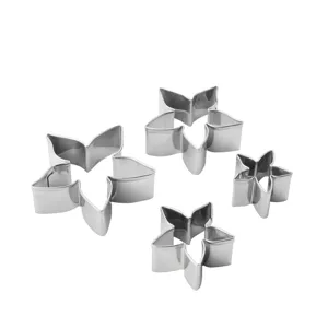Set de 4 emporte pieces calice de fleur en acier inoxydable pour pate a sucre detail