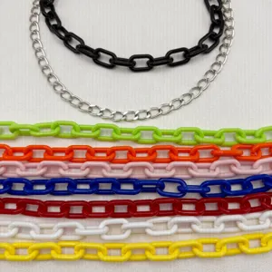 Colorful plastic and metal chain pants chain, stylish hip-hop waist chain for daily wear.