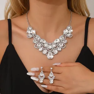 Luxus Kristall Strass Braut Halskette Ohrringe Schmuck Set fur Hochzeit Party Mode fur Damen.