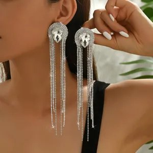 Orecchini lunghi con nappe di strass, eleganti pendenti di cristallo goccia per donne.
