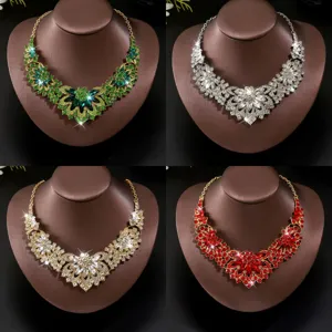 Alloy Rhinestone Flower Clustered Pendant Necklace Elegant Luxury Statement Choker Necklace For Women Gift Everyday Party