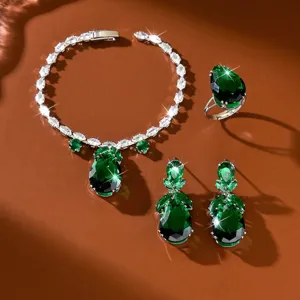 Set di gioielli in zircone verde con collana orecchini e anello da donna festa di nozze