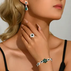 Elegante Juego de Joyas de Cobre Diamantes de Imitación Flor Pendientes Geométricos Gota de Agua Pulsera Anillo Combo para Mujer Accesorio Diario