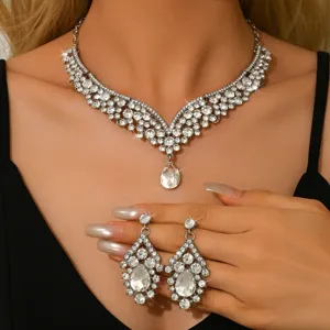 Stunning rhinestone crystal necklace earrings set for women, perfect for evening parties.