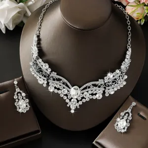 Splendido set collana orecchini strass sposa, gioielli vintage cristallo per festa.