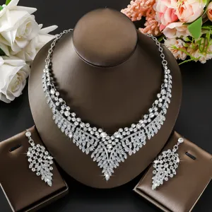 Splendido set collana orecchini da sposa in strass, gioielli vintage in cristallo per abito.