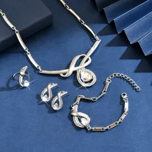 Set gioielli strass argento collana orecchini anello bracciale elegante festa nuziale