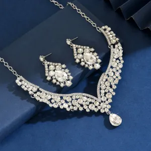 Luxury crystal rhinestone necklace and earrings set for elegant banquet party dress jewelry.