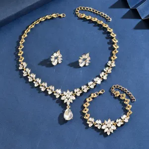 Elegante set collana orecchini bracciale cristallo foglia d'oro donna gioielli sera
