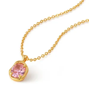 Collier clavicule plaqué or exquis avec pendentif en zircon ovale rose, élégant.