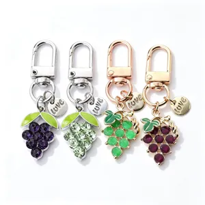 Creative Zinc Alloy Grape Keychain Cute Fruit Series Bag Pendant With Rhinestone Enamel Love Charm Car Key Ring Decoration For Women