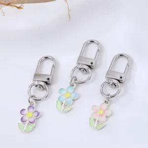 Porte-clés Pendentif Marguerite Simple En Alliage Fleur En Émail Coloré Accessoire De Pendentif De Sac Pour Femmes