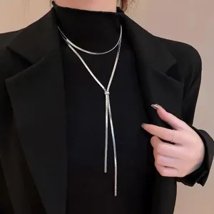 Minimalistische lange mehrlagige Schlangenkette Halskette verstellbare Pulloverkette