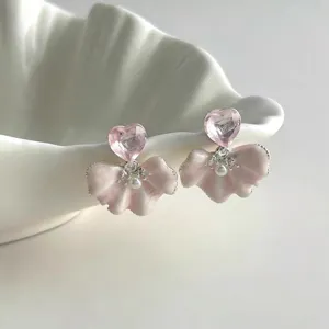 Exquisite rosafarbene Zirkon- und Perlenblüten-Ohrringe für Damen, eleganter Urlaubsschmuck.
