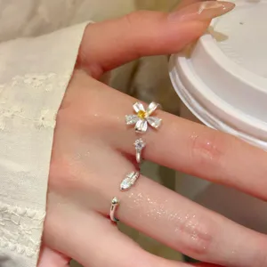 Silber Blume Feder Zirkon Ring stapelbar offener Fingerring für Damen schicker Schmuck