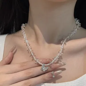 Elegante Kristallsplitter Perlen Schmetterling Halskette glänzende Schlüsselbeinkette