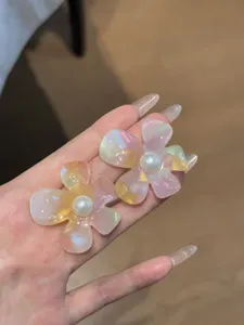 Acryl schillernde Blumen Perle Ohrringe süße Stil niedliche Ohrstecker für Frauen Schmuck