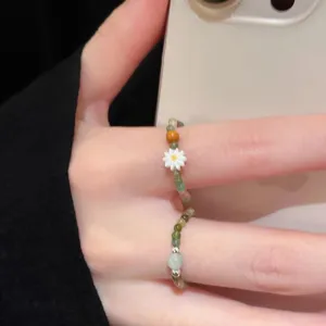Neuer Chinesischer Stil Mehrfarbige Perlen Gänseblümchen Ring Für Damen Luxus Handgemacht Harz Fingerring Schmuck