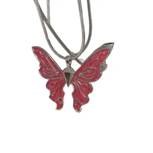 Rosa Emaillierter Schmetterling Anhänger Halskette Silber Kette Modeschmuck Geschenk