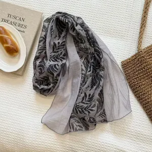 Retro Korean style lightweight printed scarf, versatile gray leaf pattern fashion shawl.