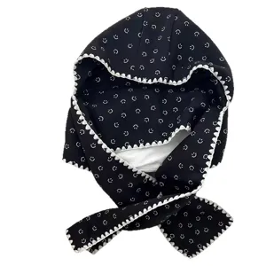 Écharpe à capuche imprimée smiley noir et blanc pour femmes, châle tricoté chaud d'hiver.