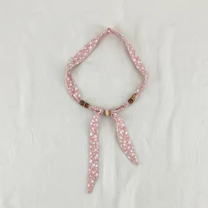 Retro floral scarf necklace with wooden beads, chic literary style accessory for women.