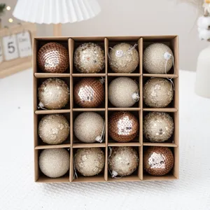 Set di ornamenti natalizi da appendere con glitter e paillettes in scatola da 16 pezzi