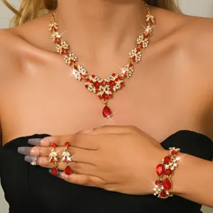 Set gioielli sposa collana orecchini bracciale strass rosso lega oro accessori matrimonio