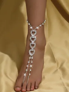 Rhinestone heart barefoot sandal foot chain detailed view, perfect for summer beach jewelry style.