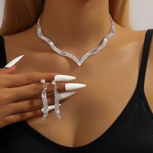 Wunderschönes Strass Halskette und Ohrringe Set für Braut Hochzeit Party Mode.