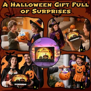 Dettaglio del calendario dell'avvento di Halloween con mini zucche giocattolo