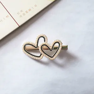 Pearl double heart hair clip, gold metal barrette, stylish sweet girl hair accessory for daily.