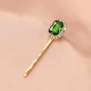 Exquisite Korean retro green zircon hairpin detail, featuring sparkling rhinestones and gold finish.