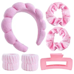 Ensemble de bandeaux chouchous et pinces à cheveux roses pour le lavage du visage quotidien.