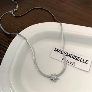 Collar Colgante de Estrella de Aleación Minimalista Con Cadena Brillante de Strass Regalo de Joyería de Moda para Fiesta de Mujeres