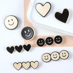 Korean Style Acrylic Hair Clips For Women Black White Checkered Heart Smiley Face Geometric Bangs Side Clips Hair Accessories