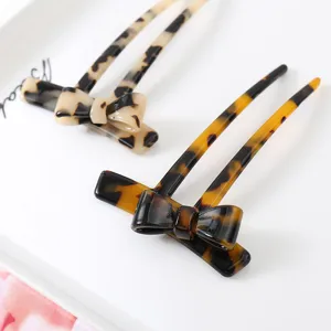 Elegante Haarnadel aus Acetat mit Schleife im Schildpattmuster klassische Haargabel Deko