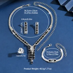 Conjunto de joyas de 4 piezas de collar pendientes anillo pulsera de estrás plateado.