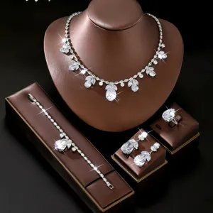 Set di gioielli da sposa con zirconi collana orecchini bracciale anello dettagli raffinati