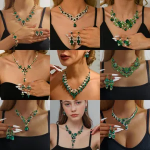Lussuosi Orecchini E Collana da Sposa in Lega Strass Cristallo Verde per Matrimonio Fidanzamento Banchetto Festa Donna Gioielli