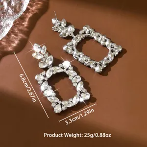 Boucles d'oreilles carrées en alliage strass mode européenne américaine exagérée.