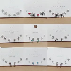 Fashion Set Stud Earrings Alloy Rhinestone Spider Mushroom Flower Heart Dolphin Geometric Jewelry Gift for Women