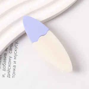 Resin color-blocked duckbill hair clip detail showing cute candy style and smooth texture.