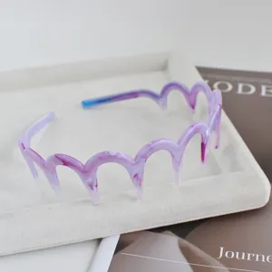 Diadema violeta ondulada con dientes de resina patrón de nube antideslizante accesorio pelo
