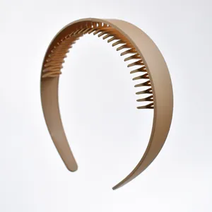 Diadema minimalista de plástico liso con dientes internos para el peinado diario