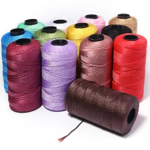 Kleurrijk ijszijde garen voor handbreien en haken DIY, duurzame nylon draadspoelen.