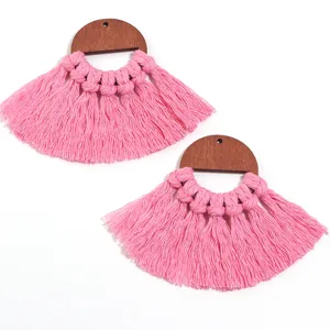 Boucles d'oreilles franges éventail bois rose bohème tissées main cordon coton boucles