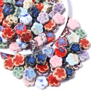 Perline sfuse in ceramica smaltata a cinque petali per accessori di gioielleria fai da te