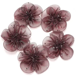 Dunkelrote Mesh Fünf-Blütenblatt-Blumen DIY Zubehör, glitzernde Strass-Aufnäher für Kleidung.